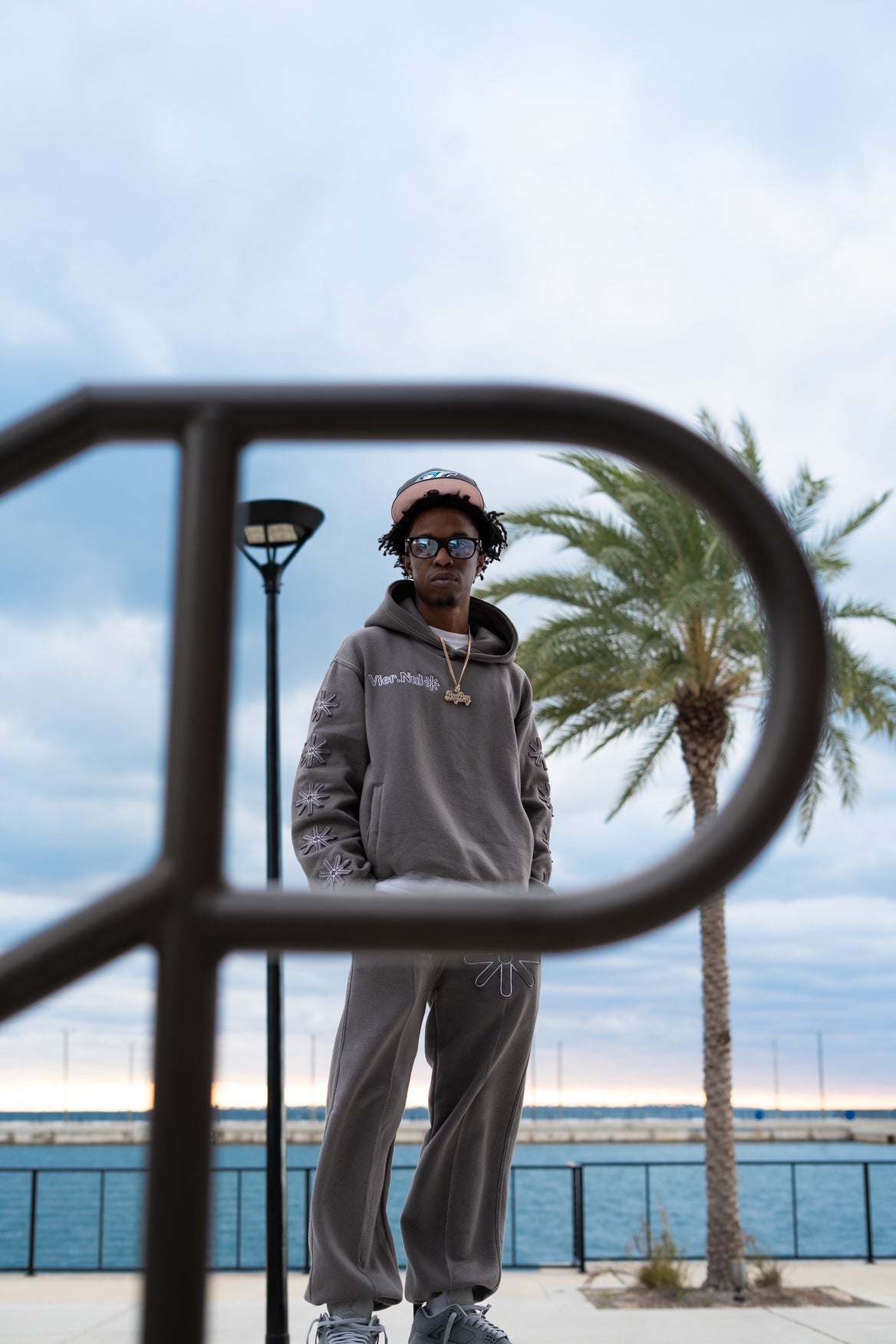 Vol. 3 Vier.Nul Set (Grey)