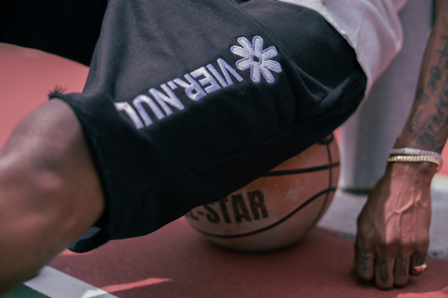 Black Vier.Nul Athletic Shorts